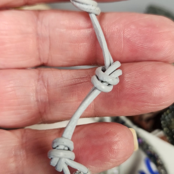 Chan Luu Silver and Blue Beaded Bracelet - Picture 6 of 7